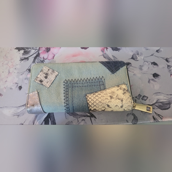 Marc Jacobs wallet - Picture 5 of 6